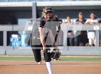 Thumbnail 2 in Riverton vs. West (UHSAA 6A Final Game 1) photogallery.