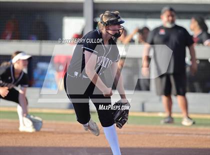 Thumbnail 3 in Riverton vs. West (UHSAA 6A Final Game 1) photogallery.