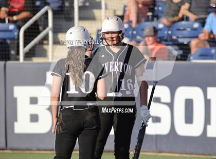 Thumbnail 1 in Riverton vs. West (UHSAA 6A Final Game 1) photogallery.
