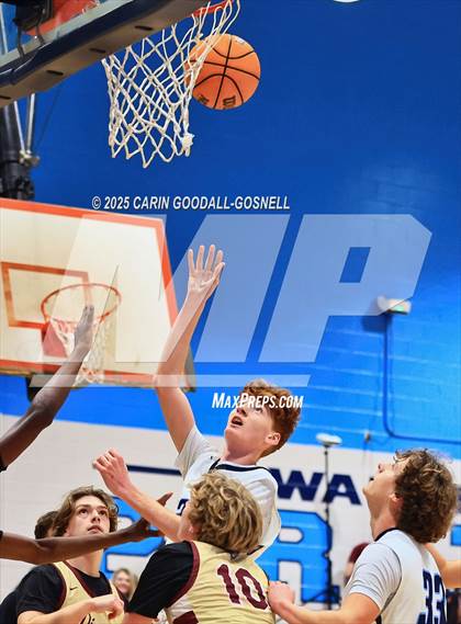 Thumbnail 1 in Dixon @ Swansboro photogallery.