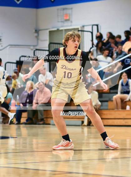 Thumbnail 2 in Dixon @ Swansboro photogallery.
