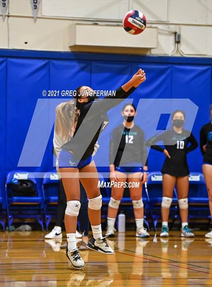 Thumbnail 3 in Tamalpais @ Branson (CIF NCS D3 Semi-Final) photogallery.