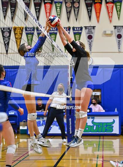 Thumbnail 3 in Tamalpais @ Branson (CIF NCS D3 Semi-Final) photogallery.