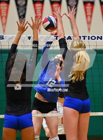 Thumbnail 2 in Tamalpais @ Branson (CIF NCS D3 Semi-Final) photogallery.