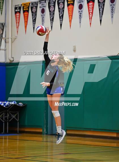 Thumbnail 2 in Tamalpais @ Branson (CIF NCS D3 Semi-Final) photogallery.