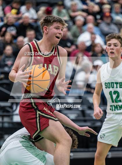 Thumbnail 3 in South Summit vs. Juab (UHSAA 3A Quarterfinal) photogallery.