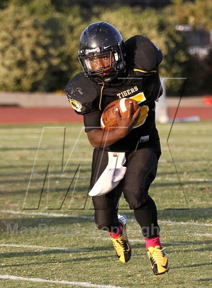 Thumbnail 1 in Clovis West @ Edison photogallery.