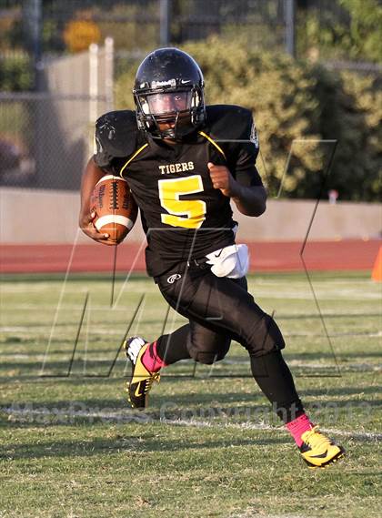 Thumbnail 3 in Clovis West @ Edison photogallery.