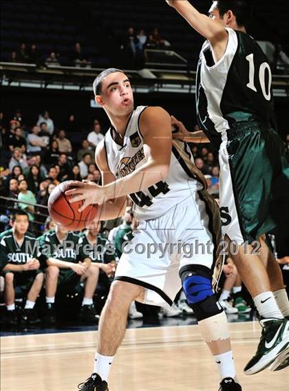 Thumbnail 3 in Calabasas vs. South (CIF SS D3AA Final) photogallery.