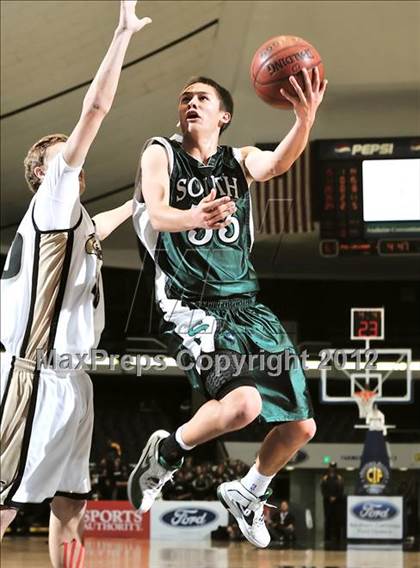 Thumbnail 2 in Calabasas vs. South (CIF SS D3AA Final) photogallery.