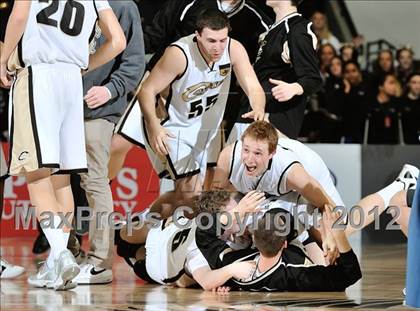 Thumbnail 3 in Calabasas vs. South (CIF SS D3AA Final) photogallery.
