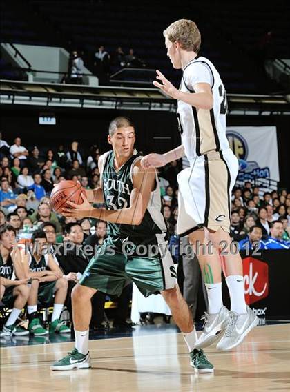 Thumbnail 1 in Calabasas vs. South (CIF SS D3AA Final) photogallery.