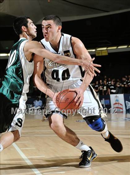 Thumbnail 1 in Calabasas vs. South (CIF SS D3AA Final) photogallery.