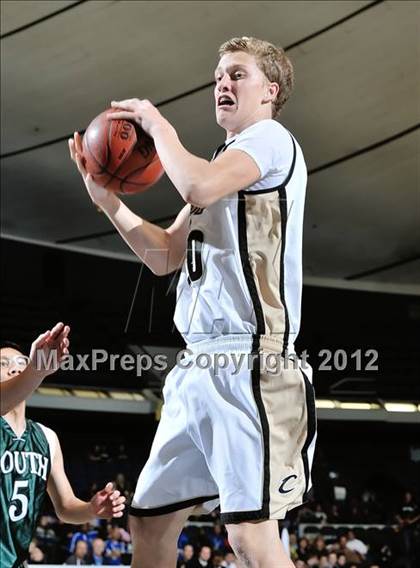 Thumbnail 1 in Calabasas vs. South (CIF SS D3AA Final) photogallery.