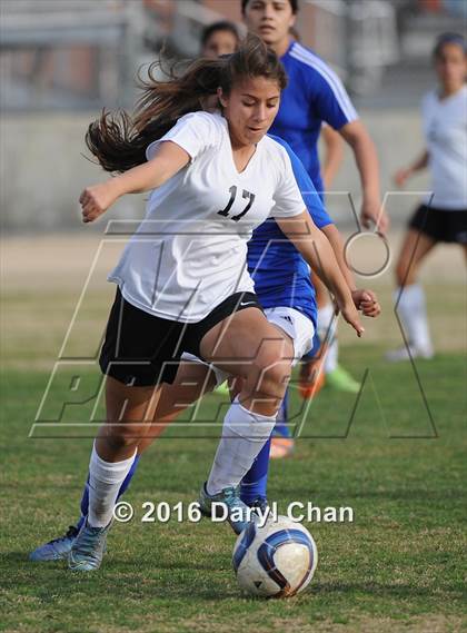 Thumbnail 3 in El Monte @ Arroyo photogallery.
