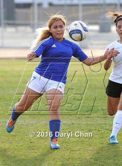 Thumbnail 2 in El Monte @ Arroyo photogallery.