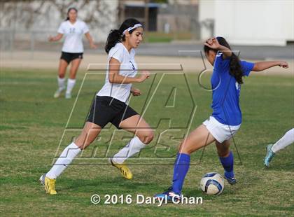 Thumbnail 2 in El Monte @ Arroyo photogallery.