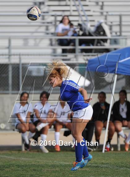 Thumbnail 2 in El Monte @ Arroyo photogallery.