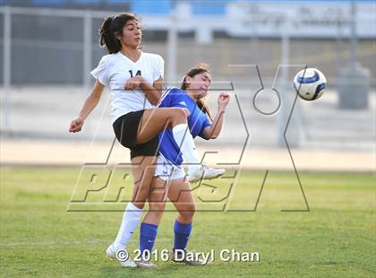 Thumbnail 1 in El Monte @ Arroyo photogallery.