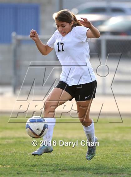 Thumbnail 3 in El Monte @ Arroyo photogallery.