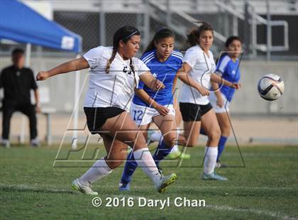 Thumbnail 1 in El Monte @ Arroyo photogallery.