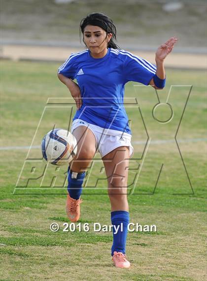 Thumbnail 2 in El Monte @ Arroyo photogallery.