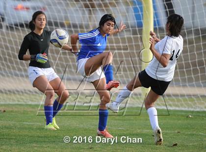 Thumbnail 2 in El Monte @ Arroyo photogallery.