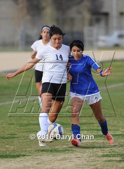 Thumbnail 3 in El Monte @ Arroyo photogallery.