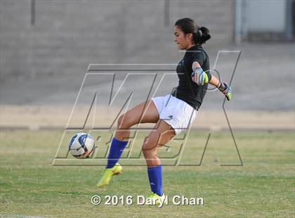 Thumbnail 3 in El Monte @ Arroyo photogallery.