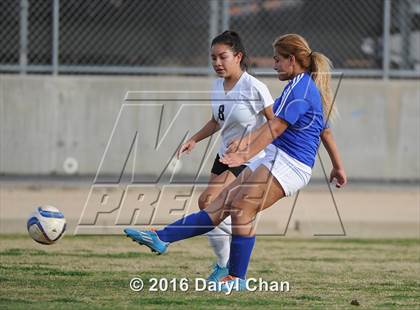 Thumbnail 1 in El Monte @ Arroyo photogallery.