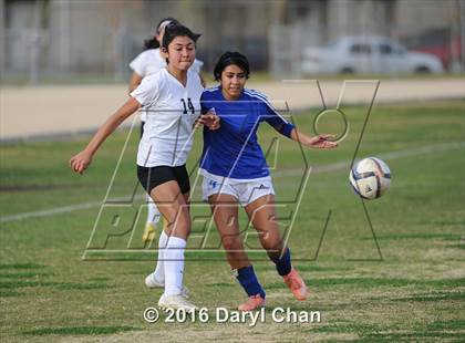 Thumbnail 1 in El Monte @ Arroyo photogallery.