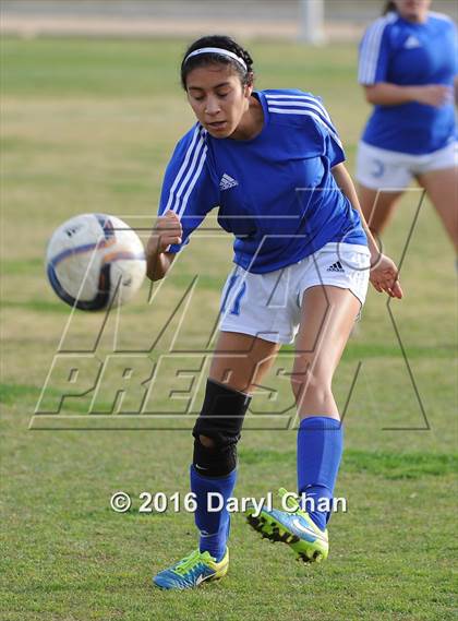 Thumbnail 2 in El Monte @ Arroyo photogallery.