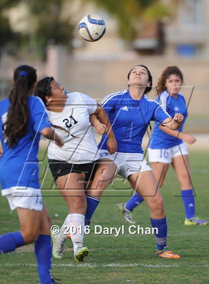 Thumbnail 1 in El Monte @ Arroyo photogallery.