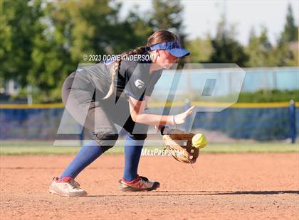 Thumbnail 3 in Oak Ridge @ Folsom photogallery.