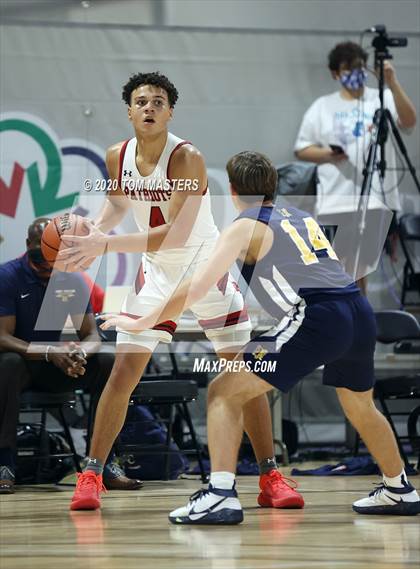 Thumbnail 3 in Carmel Christian vs. Davidson Day photogallery.