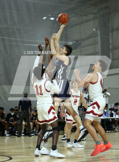 Thumbnail 2 in Carmel Christian vs. Davidson Day photogallery.