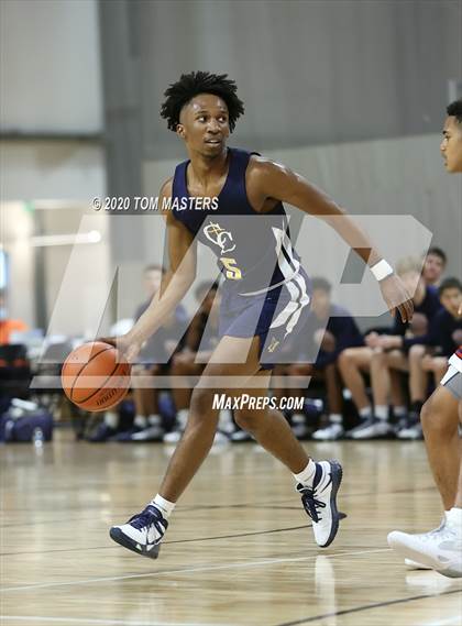 Thumbnail 1 in Carmel Christian vs. Davidson Day photogallery.