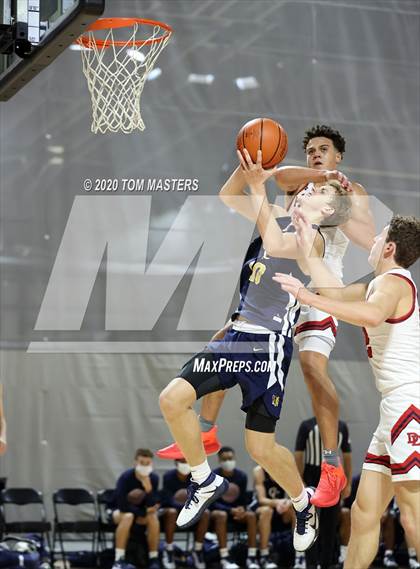 Thumbnail 3 in Carmel Christian vs. Davidson Day photogallery.