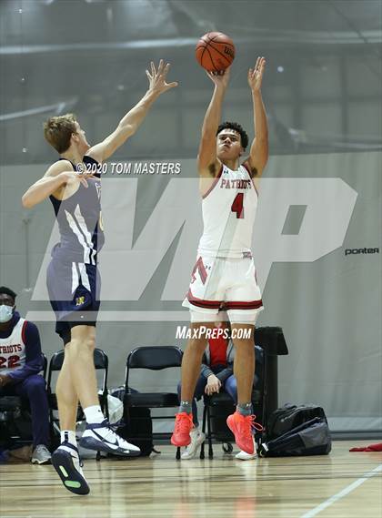 Thumbnail 1 in Carmel Christian vs. Davidson Day photogallery.