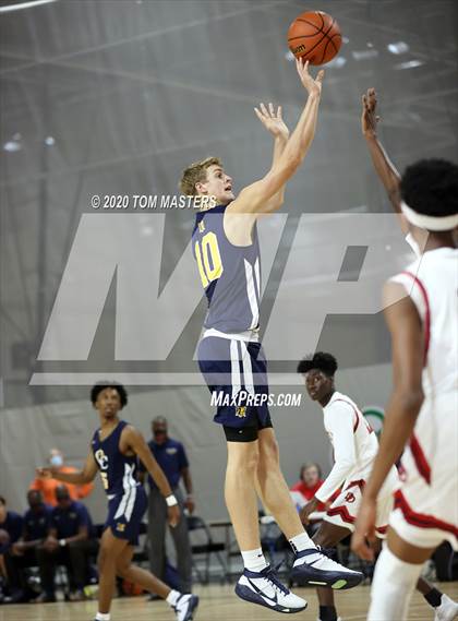 Thumbnail 1 in Carmel Christian vs. Davidson Day photogallery.