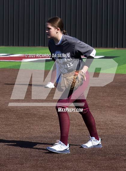 Thumbnail 3 in Tompkins vs A&M Consolidated (Scrimmage) photogallery.