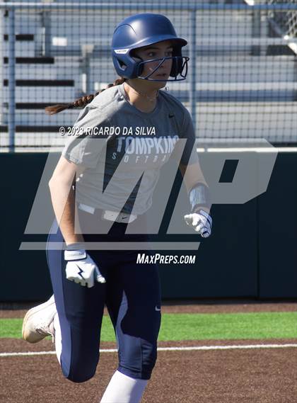 Thumbnail 3 in Tompkins vs A&M Consolidated (Scrimmage) photogallery.