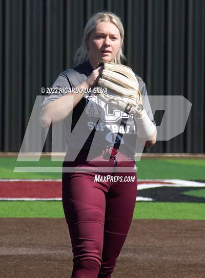 Thumbnail 2 in Tompkins vs A&M Consolidated (Scrimmage) photogallery.