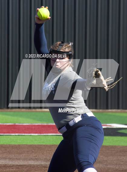 Thumbnail 3 in Tompkins vs A&M Consolidated (Scrimmage) photogallery.