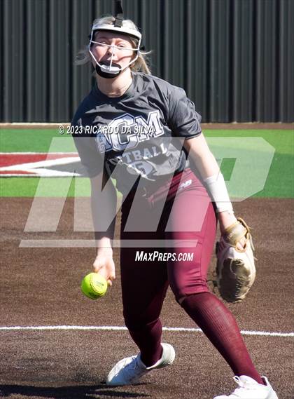 Thumbnail 2 in Tompkins vs A&M Consolidated (Scrimmage) photogallery.