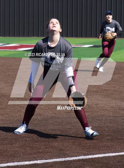 Thumbnail 2 in Tompkins vs A&M Consolidated (Scrimmage) photogallery.