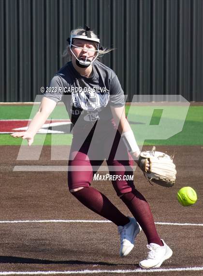 Thumbnail 3 in Tompkins vs A&M Consolidated (Scrimmage) photogallery.