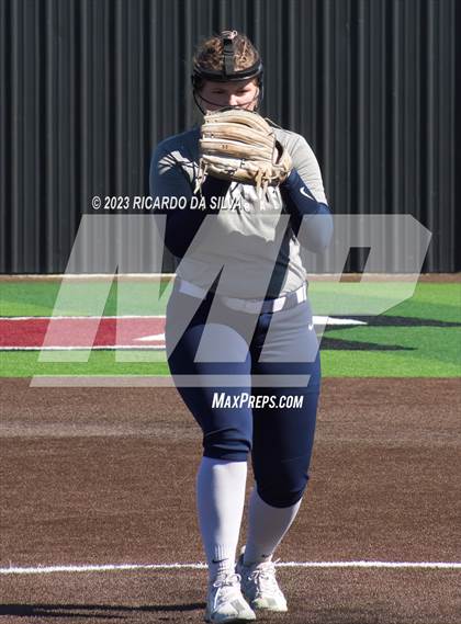 Thumbnail 3 in Tompkins vs A&M Consolidated (Scrimmage) photogallery.