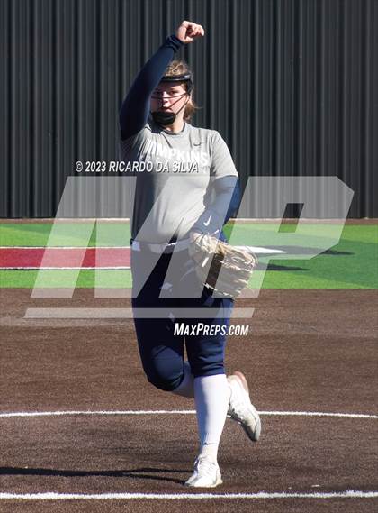 Thumbnail 1 in Tompkins vs A&M Consolidated (Scrimmage) photogallery.