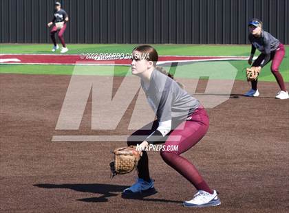 Thumbnail 3 in Tompkins vs A&M Consolidated (Scrimmage) photogallery.